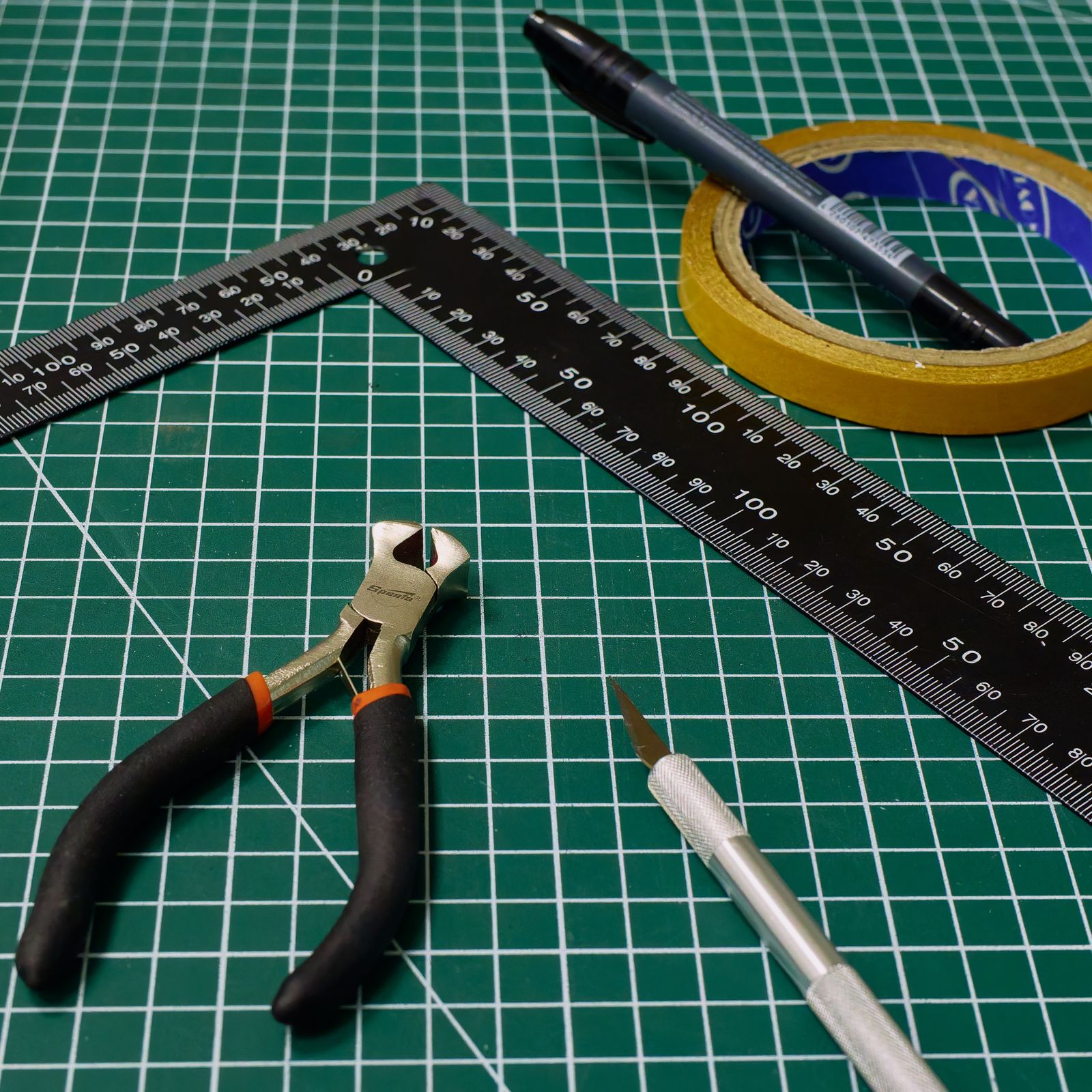 12" x 12" Cutting Mat (Standard Grip)